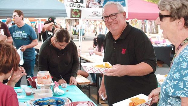 Salsa contest during Friday Nights on Main in Milton-Freewater