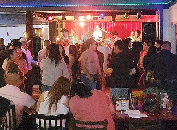 Supper Club tunes up with music in Milton-Freewater