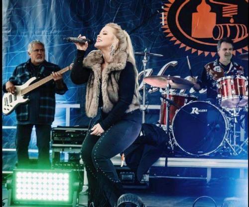 Leah Justine to belt tunes at Wildhorse Sports Bar