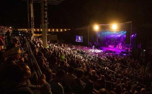 Gretchen Wilson and The Band Perry kick off Pendleton Round-Up